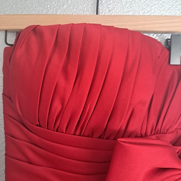 Landy Bridal Wine Strapless Satin Dress Sorority Winter Formal Size Small - Picture 6 of 16